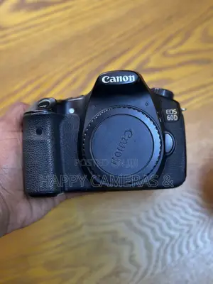 60D 18-200mm DSLR Camera