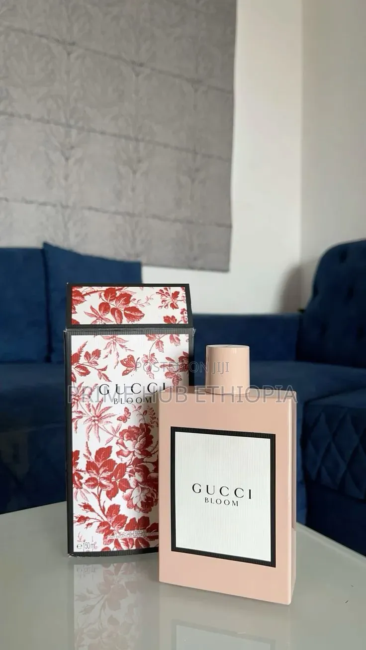 Gucci Bloom Eau De Parfum a Rich White Floral Fragrance