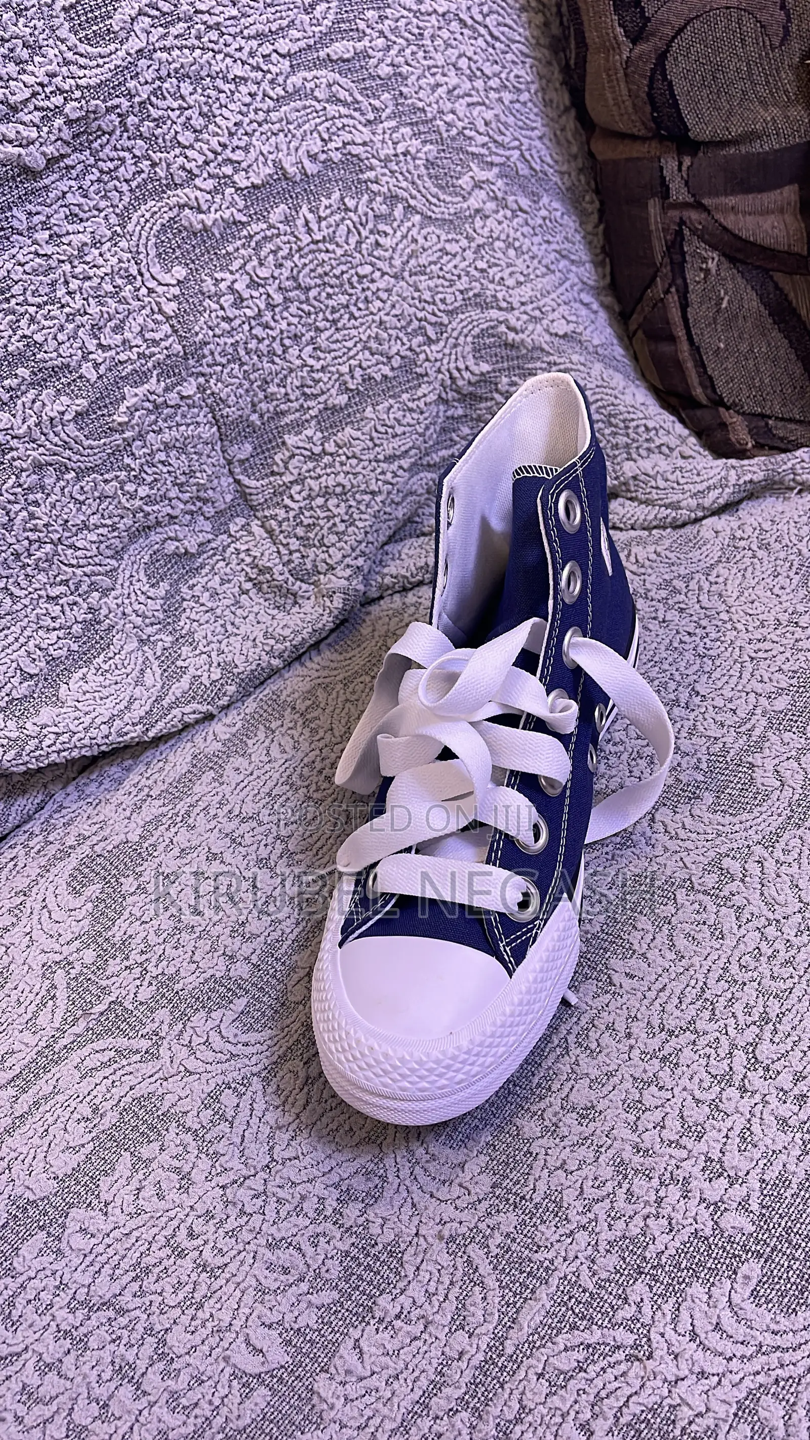 Converse Chuck Taylor All Star High Top Canvas Sneakers – Navy Blue
