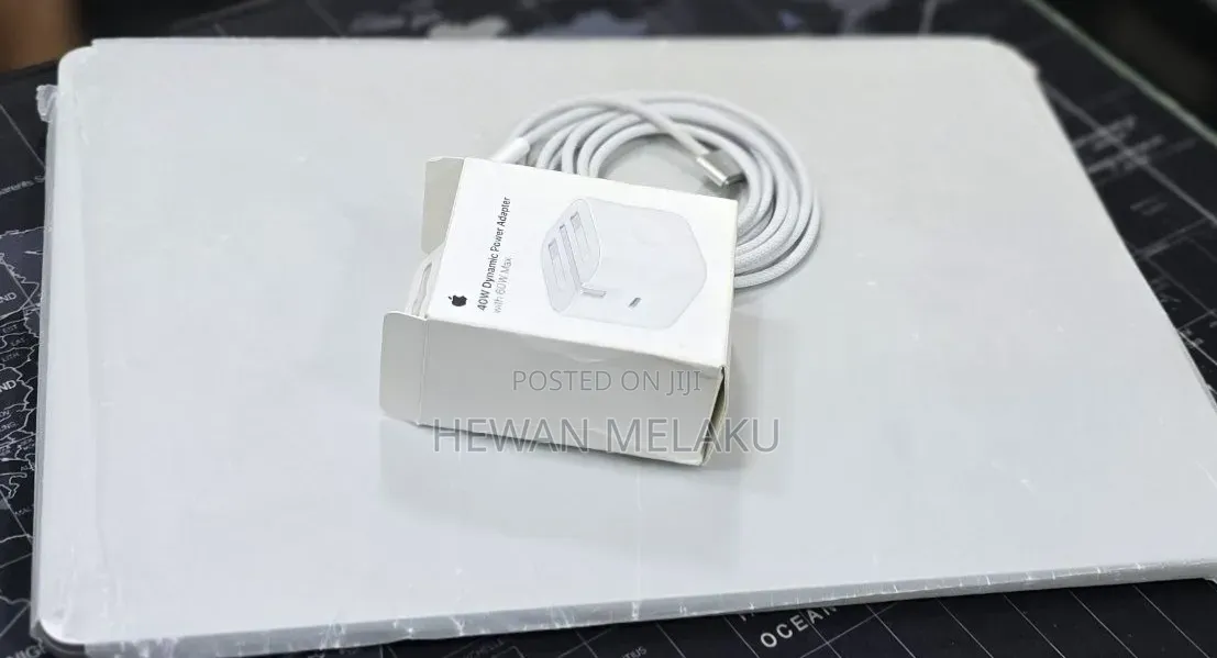 New Laptop Apple MacBook Air 2026 M5 16GB Apple M5 SSD 512GB