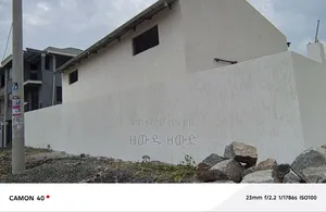 አስተኛ ለስቶር የሚሆን መጋዝን