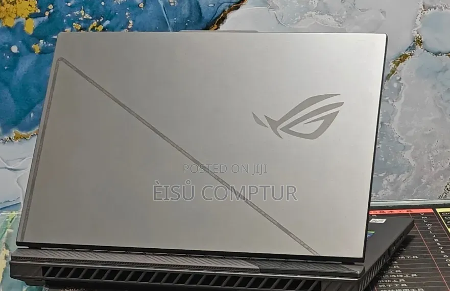 New Laptop Asus ROG Strix G16 G614 16GB Intel Core i7 SSD 1T