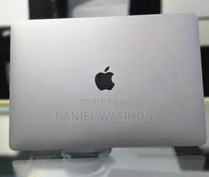 New Laptop Apple MacBook Pro 2020 M1 16GB Apple M1 Pro SSD 1T