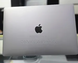 New Laptop Apple MacBook Pro 2020 M1 16GB Apple M1 Pro SSD 1T