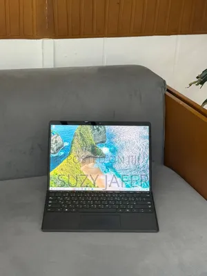 New Laptop Microsoft Surface Pro 9 8GB Intel Core i5 SSD 256GB