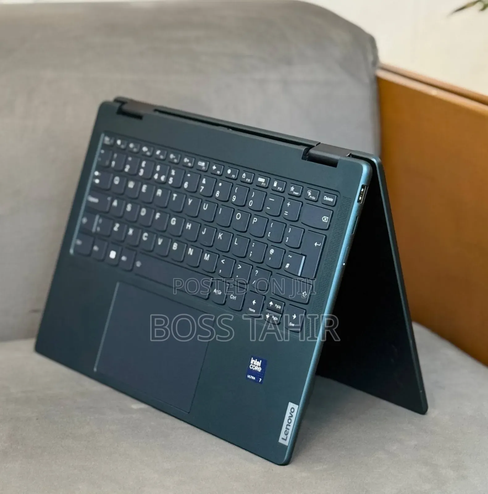 New Laptop Lenovo Yoga 7i 16GB Intel Core Ultra 7 SSD 512GB