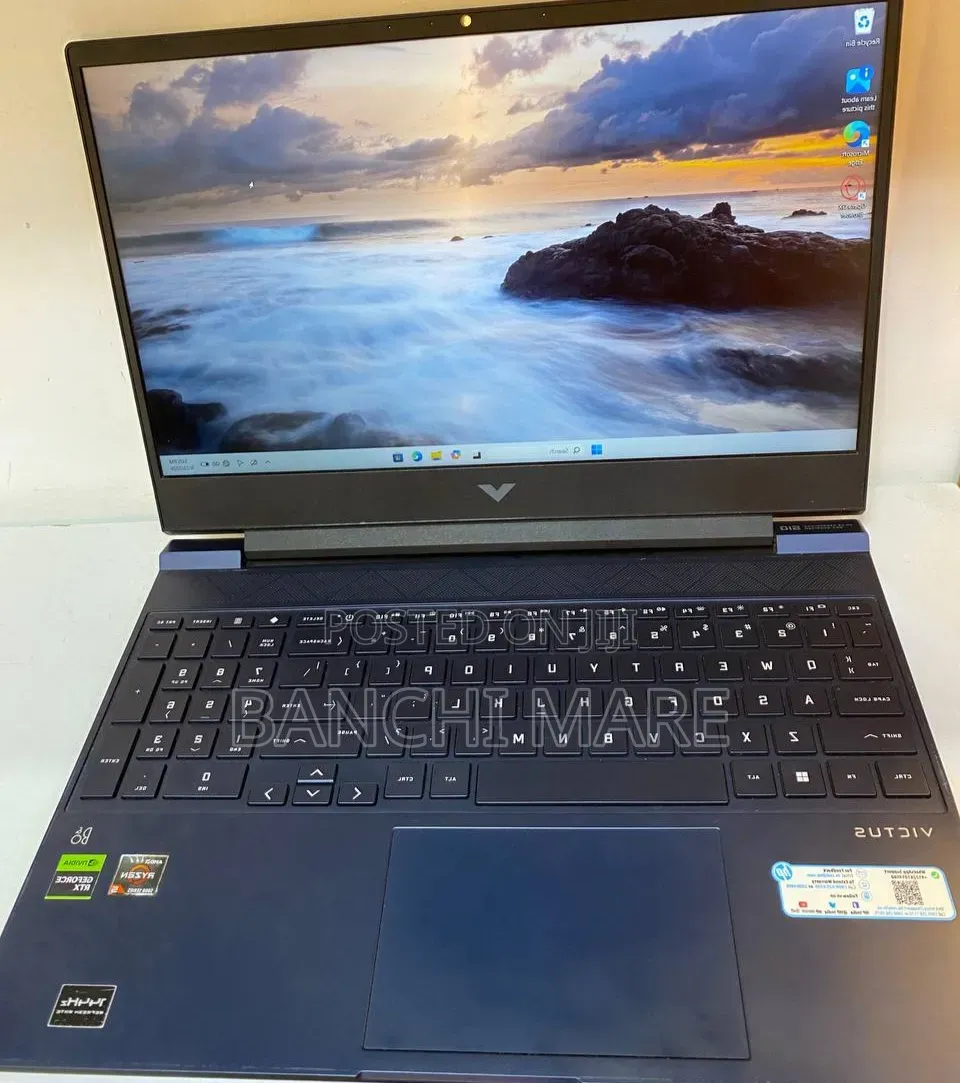 New Laptop HP Victus 15 16GB AMD Ryzen 5 SSD 512GB