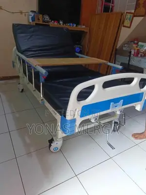 Hospital Bed¤∞hospital Bed冷訇look Forward to Cooperation With You.