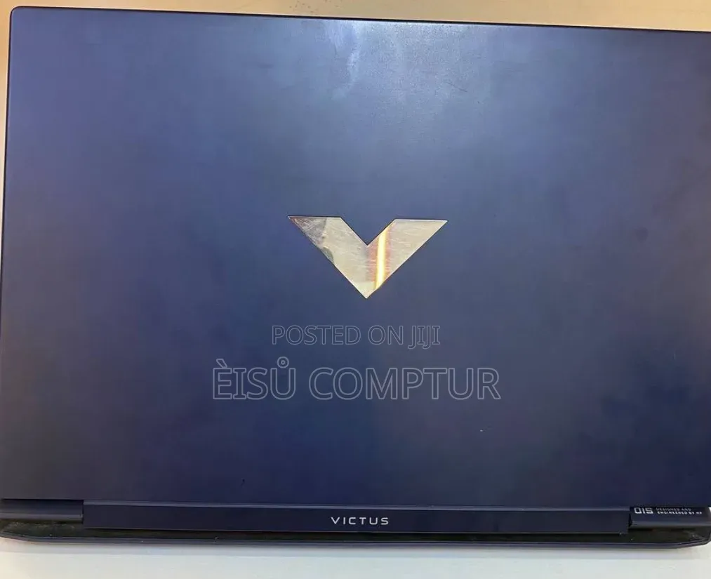 New Laptop HP Victus 15 16GB AMD Ryzen 5 SSD 512GB