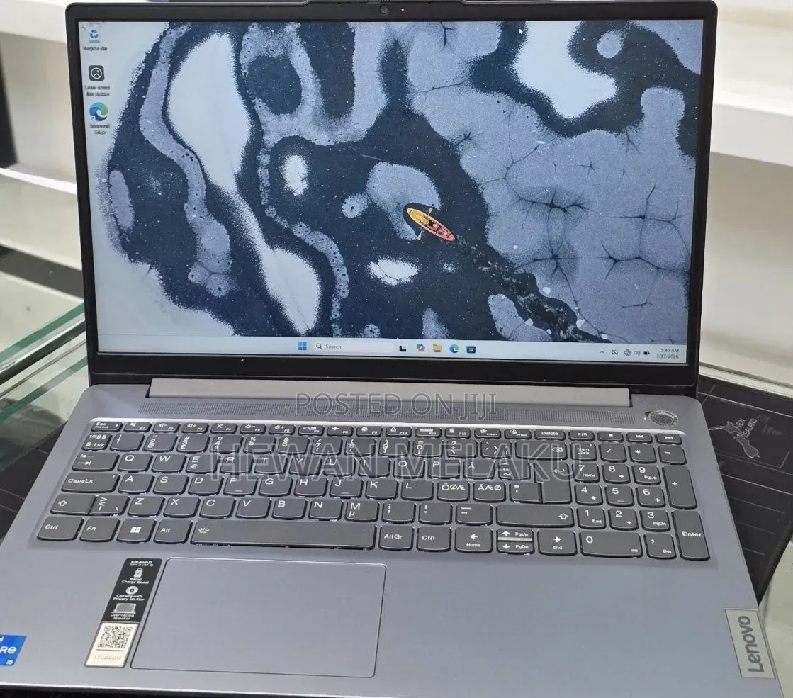 New Laptop Lenovo Ideapad 3 8GB Intel Core i5 SSD 512GB