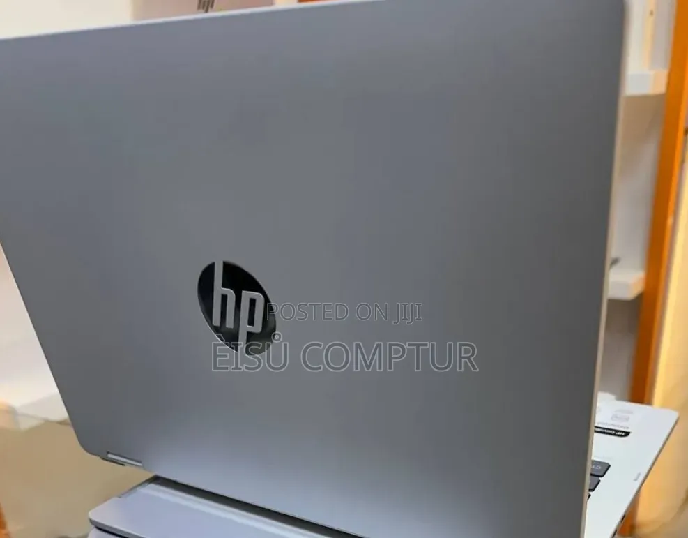 New Laptop HP OmniBook 5 14" 16GB Intel Core 7 SSD 512GB