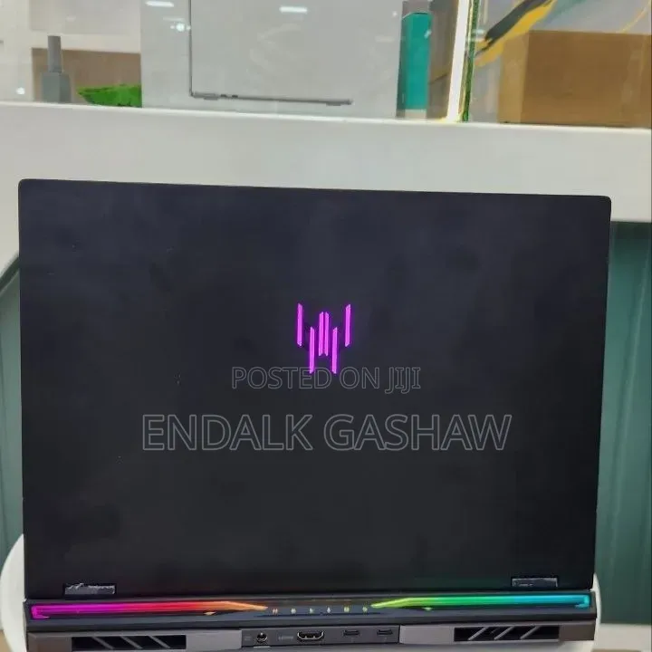 New Laptop Acer Predator Helios Neo 16 32GB Intel Core i9 SSD 1T