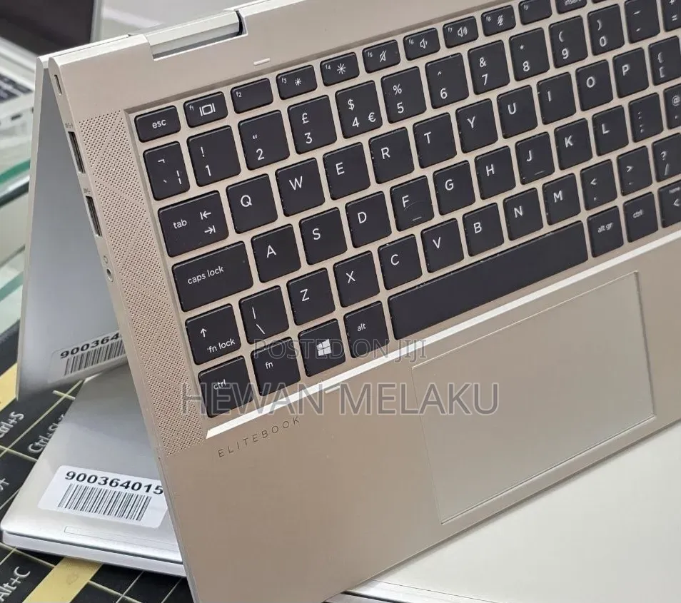 New Laptop HP EliteBook 830 G8 16GB Intel Core i5 SSD 512GB