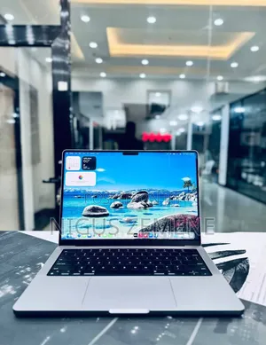 New Laptop Apple MacBook Pro 2021 M1 16GB Intel Core i7 SSD 512GB