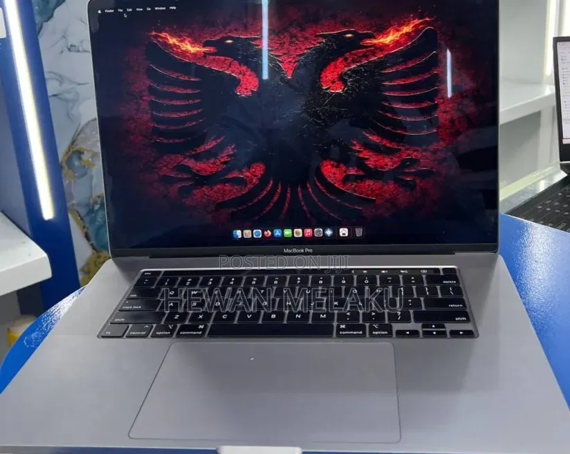 New Laptop Apple MacBook Pro 2019 32GB Intel Core i9 SSD 1T