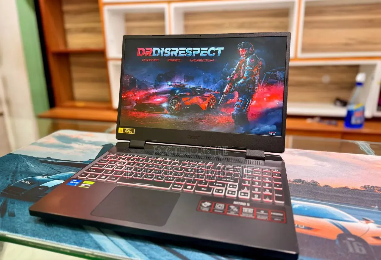 New Laptop Acer Aspire 5515 16GB Intel Core i7 SSD 512GB