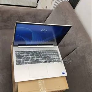 New Laptop HP ProBook 460 G11 16GB Intel Core Ultra 7 SSD 512GB