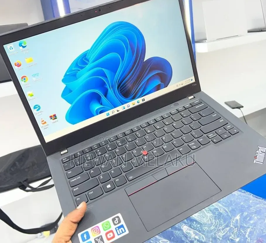 New Laptop Lenovo ThinkPad T14 32GB Intel Core i7 SSD 512GB