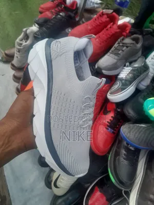Skecher Shoes