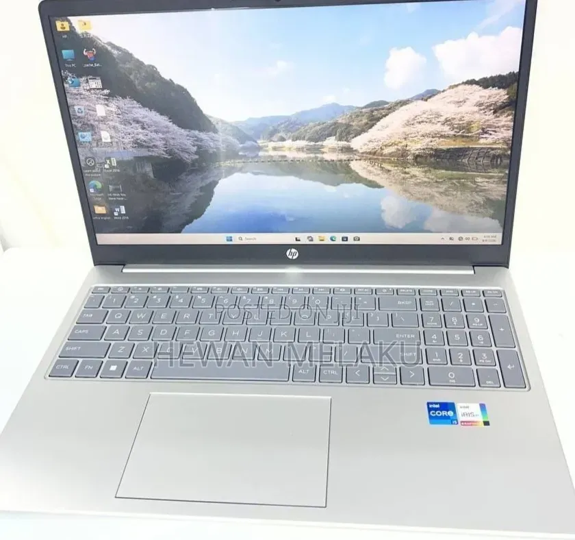 New Laptop HP Stream Notebook 16GB Intel Core i5 SSD 1T