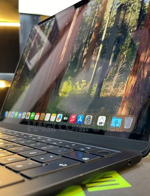 New Laptop Apple MacBook Air 2022 M2 8GB Apple M2 SSD 512GB