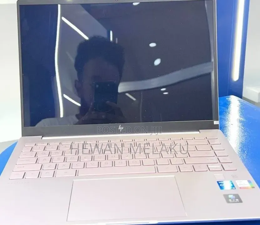 New Laptop HP Pavilion 14 16GB Intel Core i5 SSD 1T