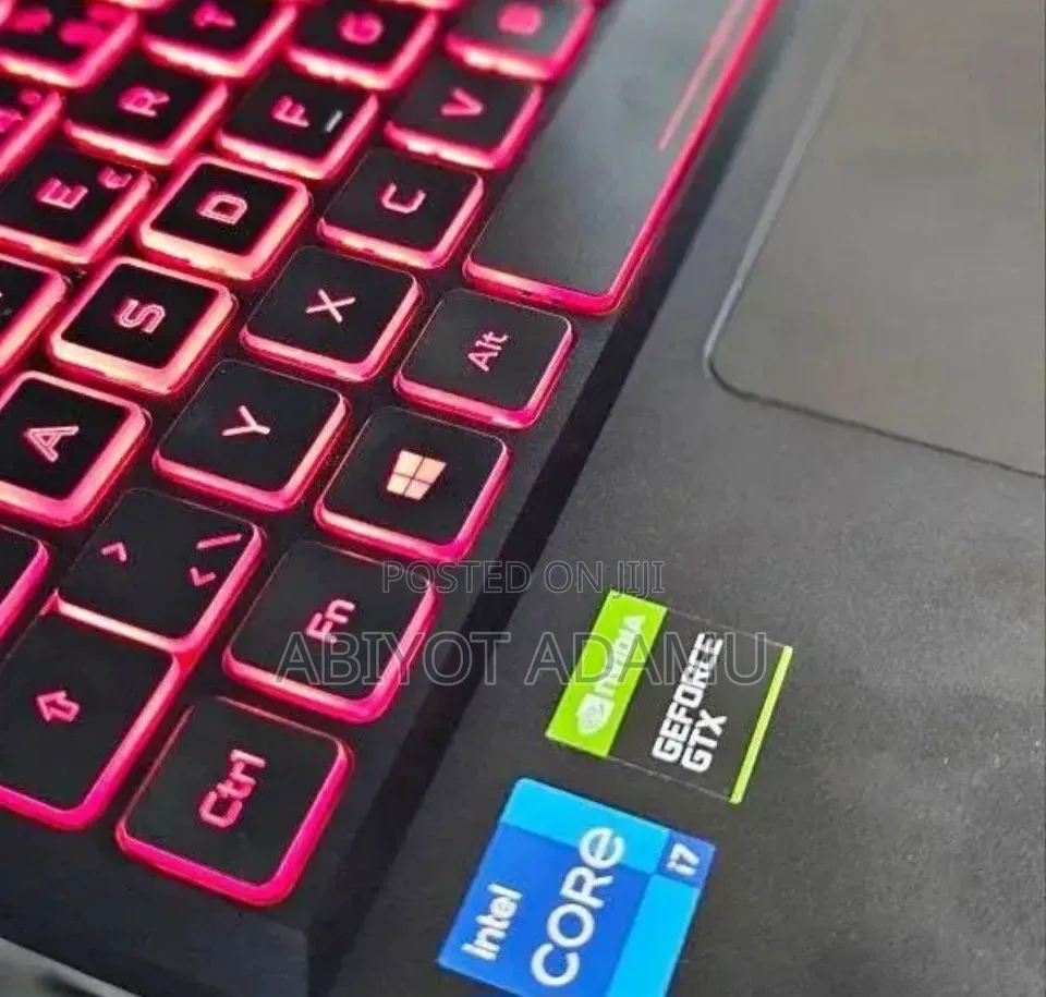 New Laptop Acer Nitro V 15 16GB Intel Core i7 SSD 512GB