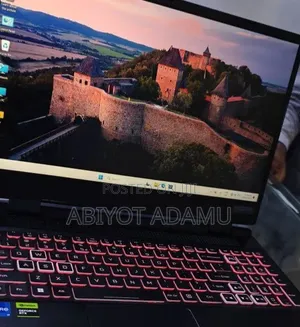 New Laptop Acer Nitro V 15 16GB Intel Core i7 SSD 512GB