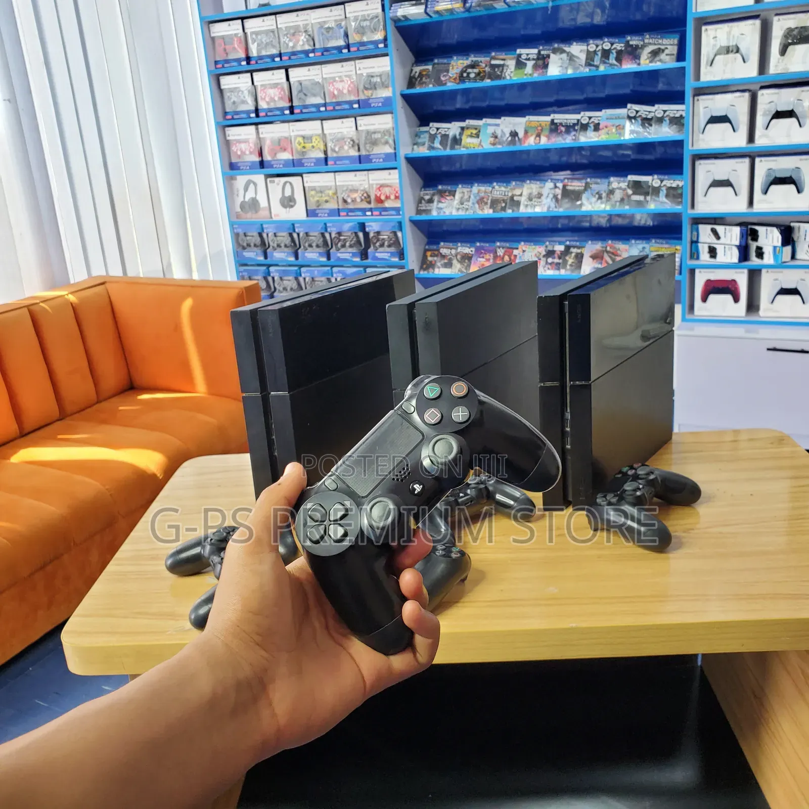 PS4 Fat (ጄልብሬክ) | 10 ጌሞች | 2 Joystick ያልተፈታ 20% DISCOUNT 
‎