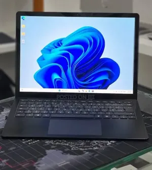 New Laptop Microsoft Surface Laptop 4 16GB Intel Core i7 SSD 512GB