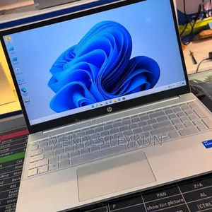New Laptop HP Pavilion 14 16GB Intel Core i7 SSD 512GB