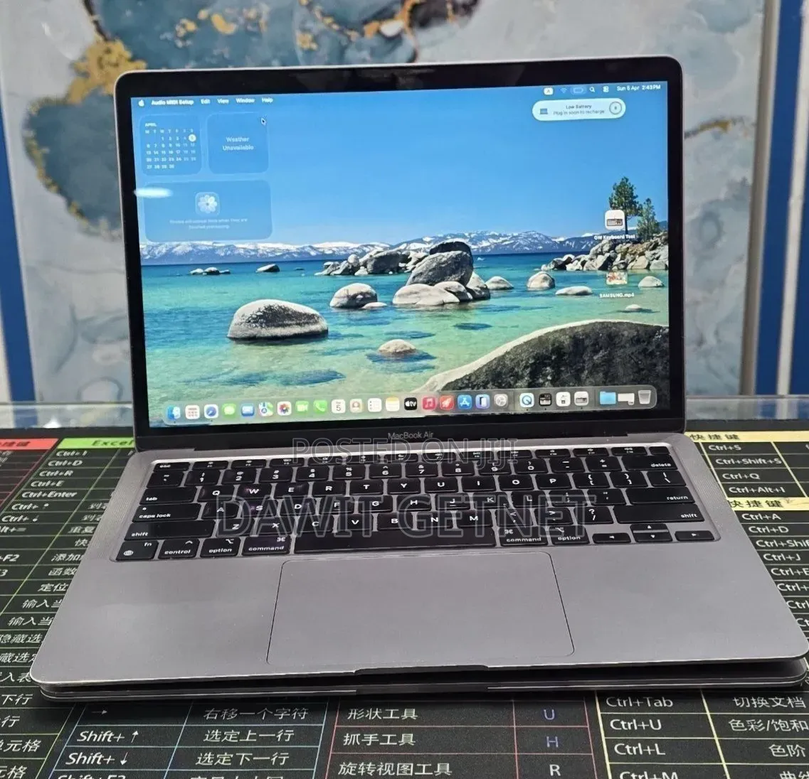 New Laptop Apple MacBook Air 2020 8GB Apple M1 SSD 256GB