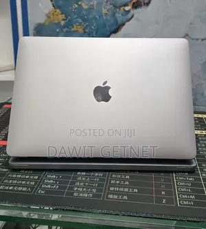 New Laptop Apple MacBook Air 2020 8GB Apple M1 SSD 256GB