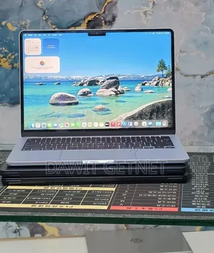 New Laptop Apple MacBook Air 2025 M4 16GB Apple M4 SSD 256GB