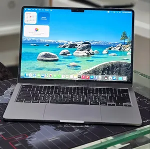 New Laptop Apple MacBook Air 2022 M2 8GB Apple M2 SSD 256GB
