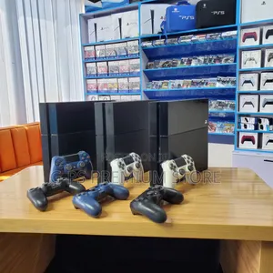 PlayStation 4 Fat (ጄልብሬክ) | 10 ጌሞች | 2 Joystick ያልተፈታ 20% DISCOUNT