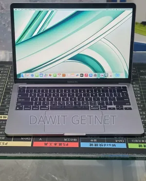 New Laptop Apple MacBook Pro 2022 M2 8GB Apple M2 SSD 256GB