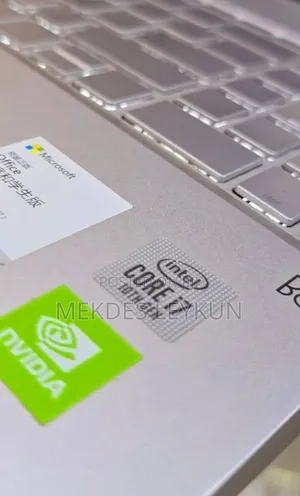 New Laptop HP Pavilion 14 16GB Intel Core i7 SSD 512GB