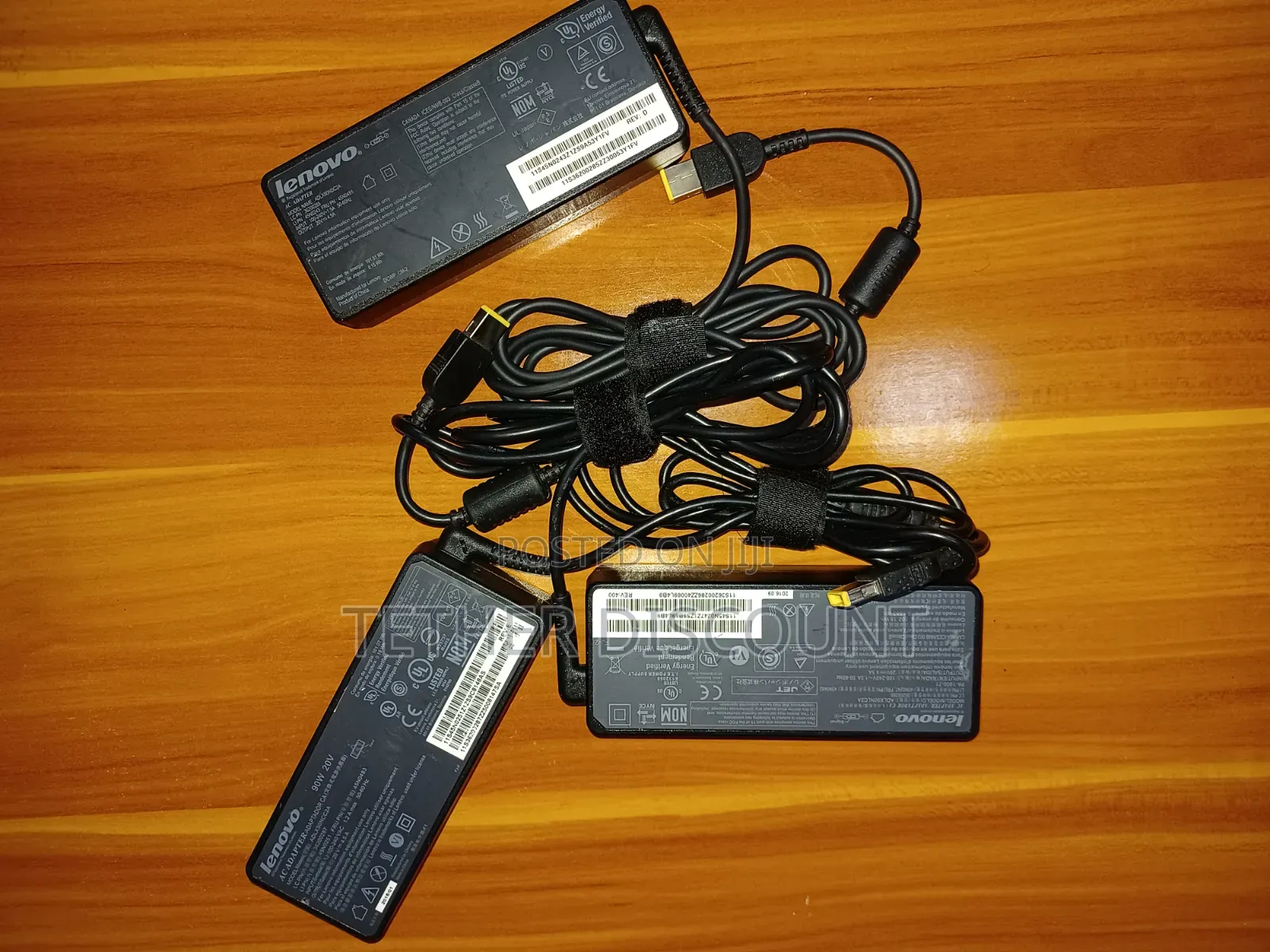 90watt USB Lenovo Adapter