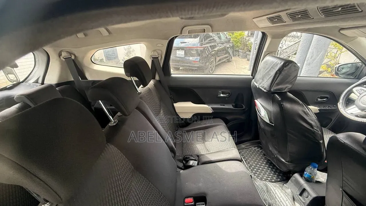 Toyota Rush 2020 Gray
