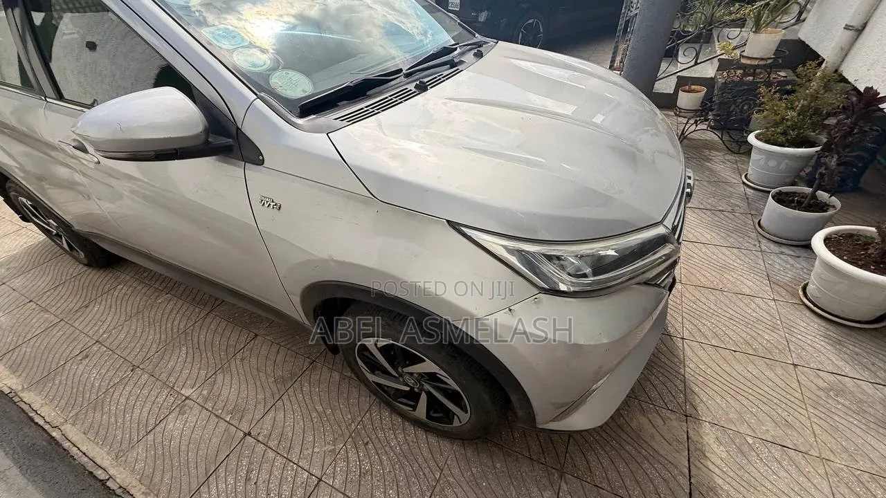 Toyota Rush 2020 Gray