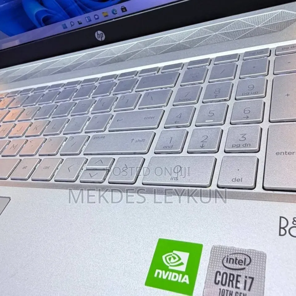 New Laptop HP Pavilion 14 16GB Intel Core i7 SSD 512GB