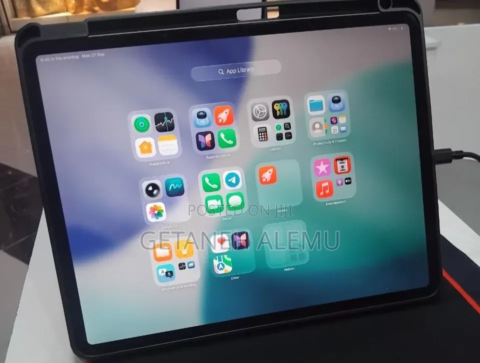 New Apple iPad Pro 1 TB Blue