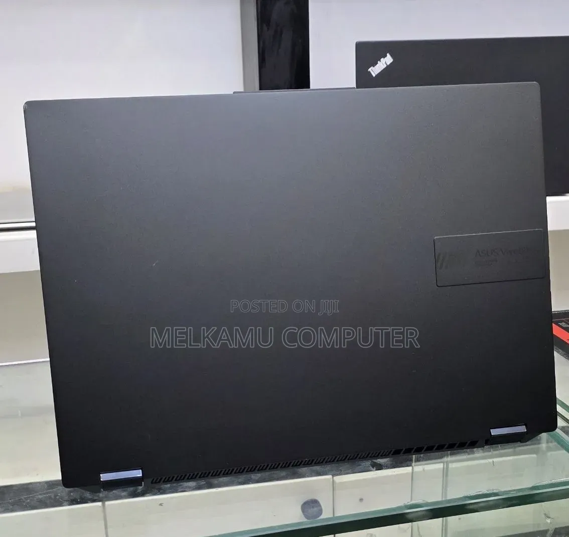 New Laptop Asus Vivobook 16 16GB Intel Core i9 SSD 1T
