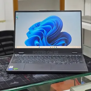 New Laptop Lenovo Legion 5 16GB Intel Core i7 SSD 1T