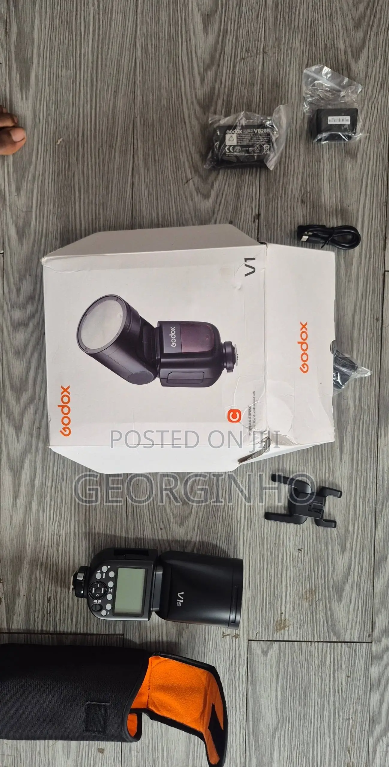 Godox V1 Speed Light