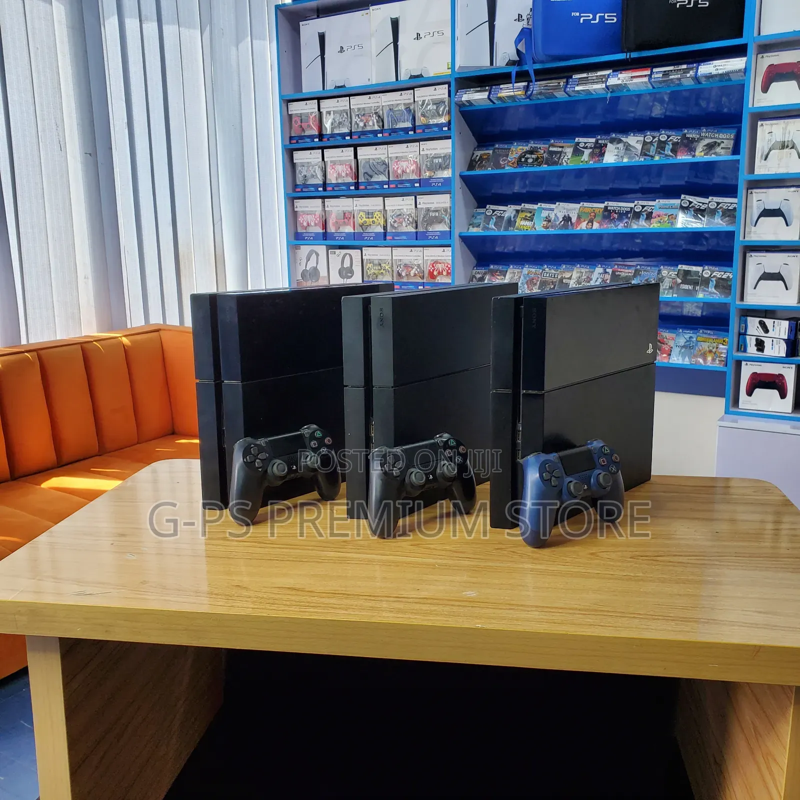 PS4 Fat (ጄልብሬክ ) | 10 ጌሞች የተጫኑበት 20% DISCOUNT Dubai Used
‎