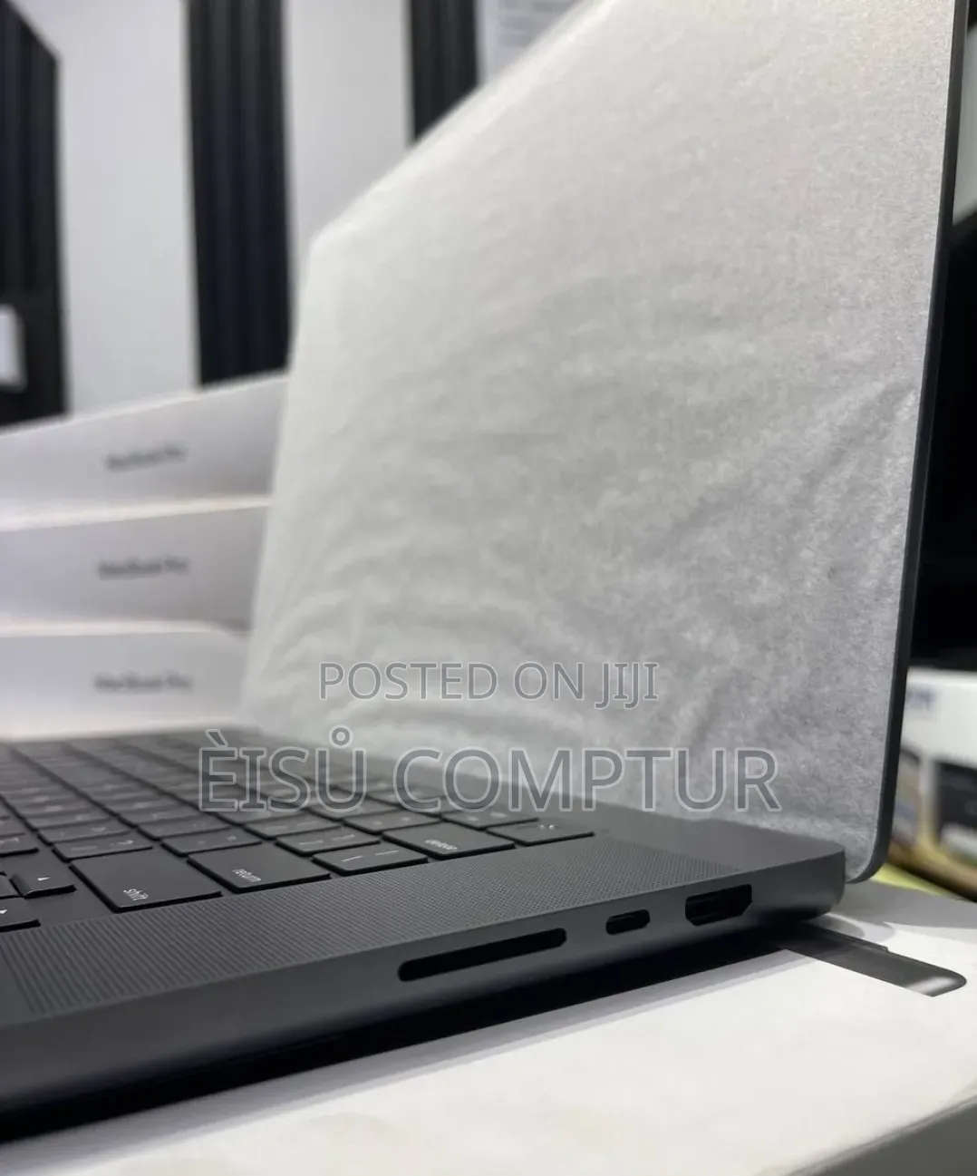 New Laptop Apple MacBook Pro 2024 M4 48GB Apple M4 Pro SSD 2T