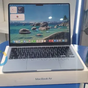 New Laptop Apple MacBook Air 2025 M4 16GB Apple M4 SSD 512GB