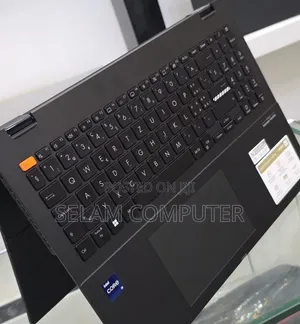 New Laptop Asus VivoBook 15 X505BA 16GB Intel Core i9 SSD 1T